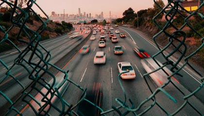 官方：萨卡对利兹联的右脚爆射破门当选阿森纳8月最佳进球